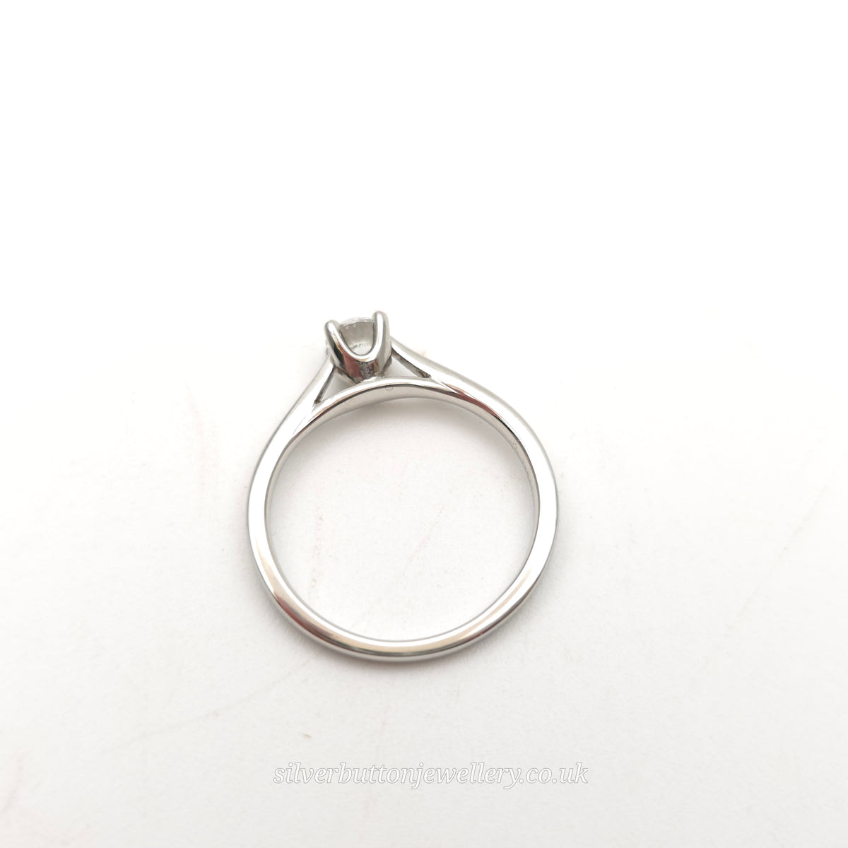 Platinum Traditional Round Cut ~0.25ct Diamond Solitaire Ring