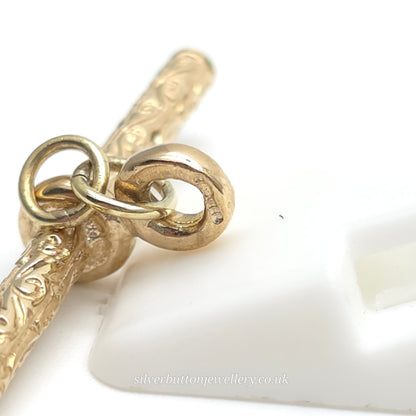 9ct Yellow Gold Vintage Swirly Engraved Patterned T-Bar Pendant Piece