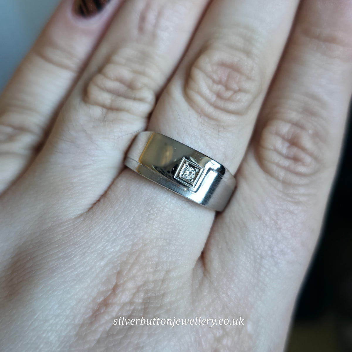 9ct White Gold Large Wide Gents Mixed Texture Diamond Set Signet Style Band Ring