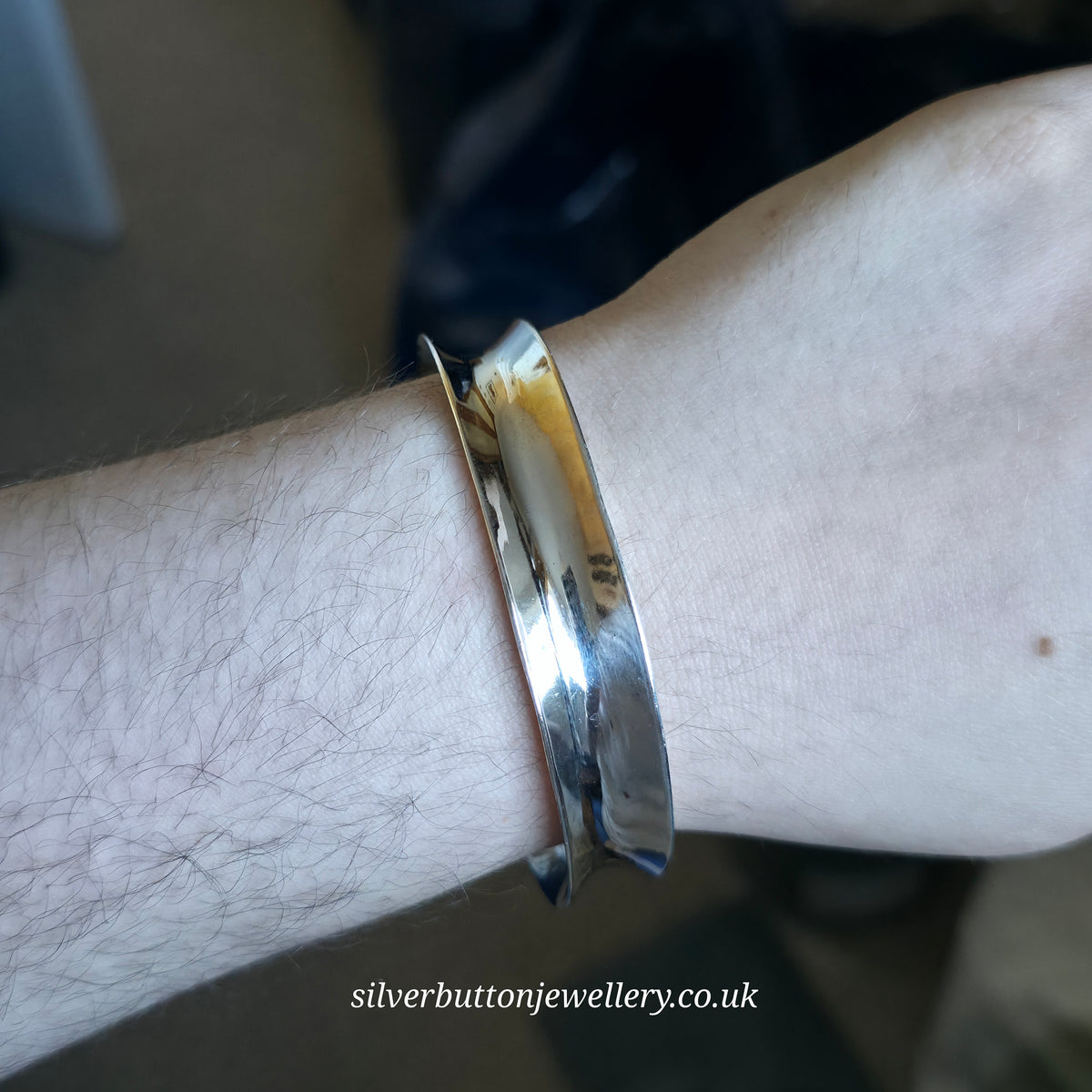 Sterling Silver Vintage Plain Polished Concave Ribbon Style Bangle