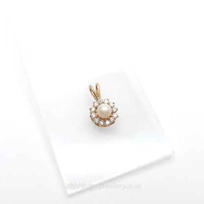 9ct Yellow Gold Small White Pearl And White Stone Halo Cluster Pendant Piece