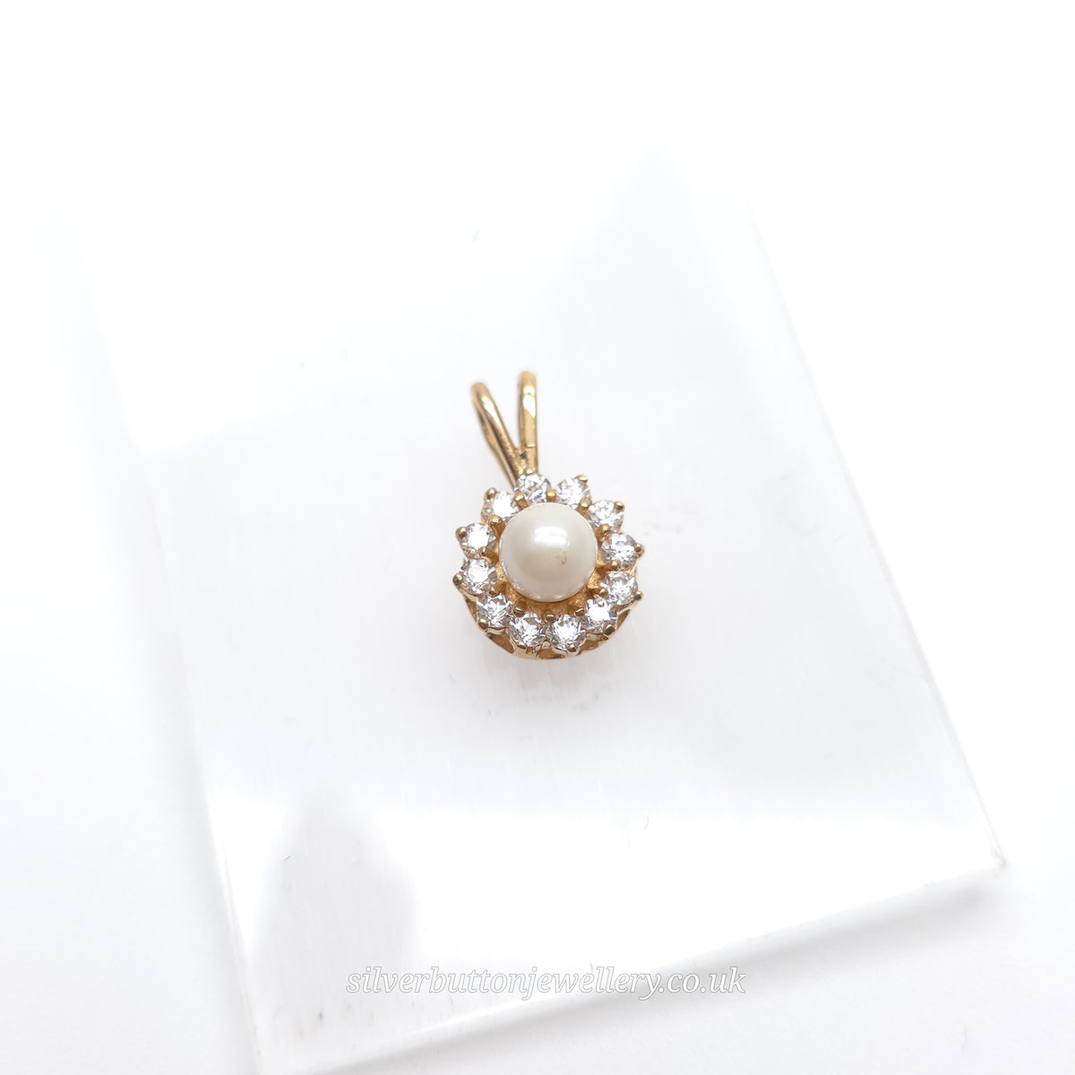 9ct Yellow Gold Small White Pearl And White Stone Halo Cluster Pendant Piece