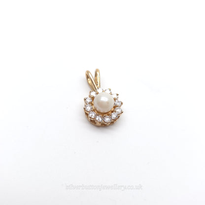 9ct Yellow Gold Small White Pearl And White Stone Halo Cluster Pendant Piece