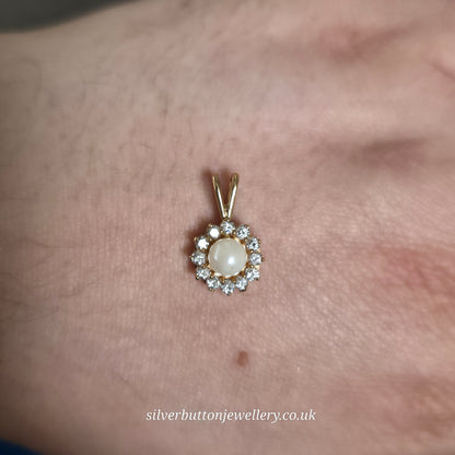 9ct Yellow Gold Small White Pearl And White Stone Halo Cluster Pendant Piece