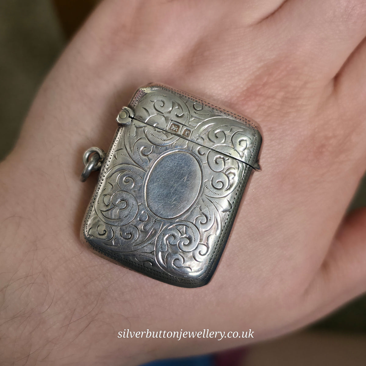 Sterling Silver Antique Engraved Scrollwork Patterned Vesta Case 1905