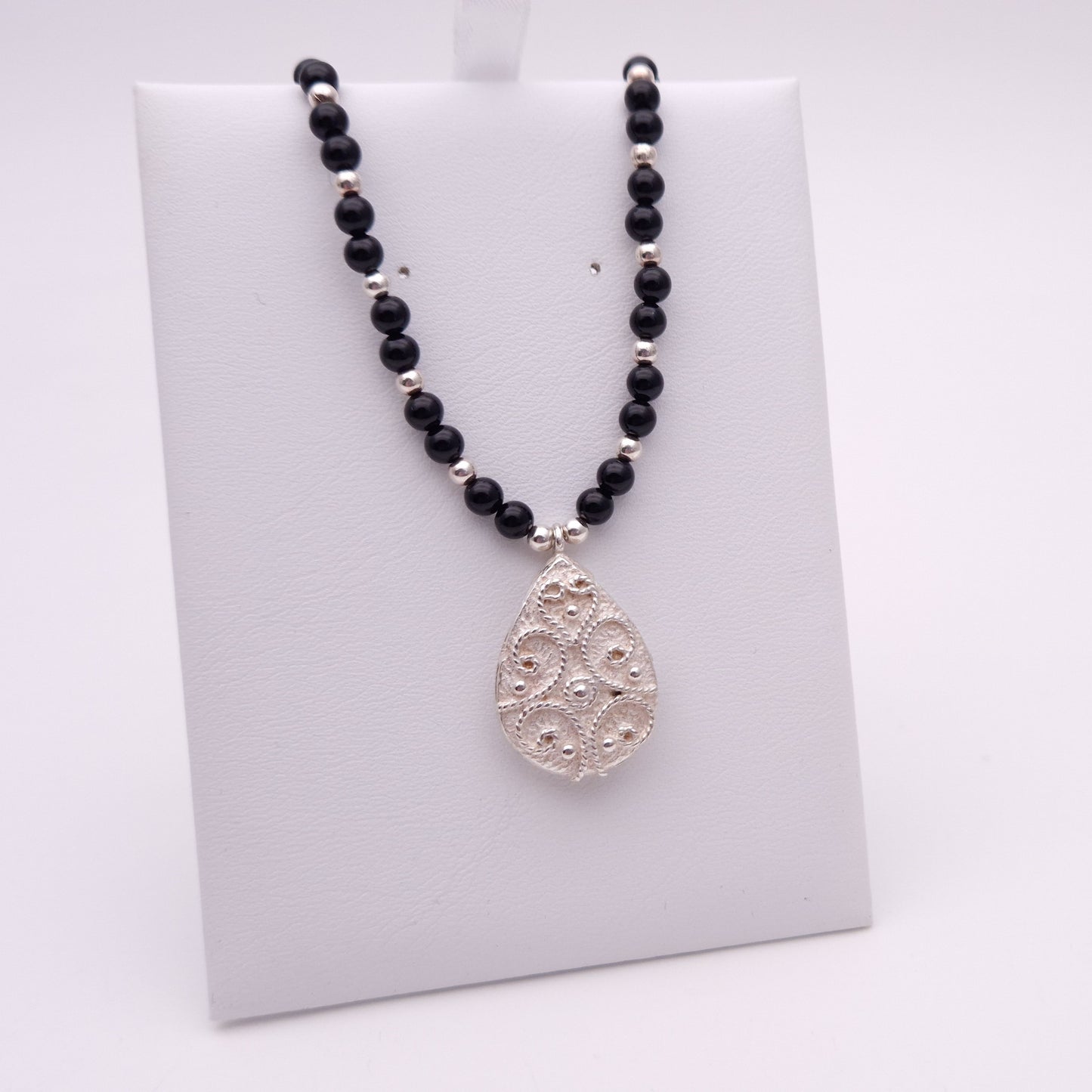 Sterling Silver and Onyx Beaded Necklace with pendant