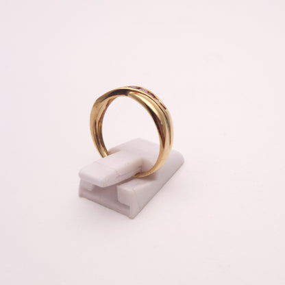 9ct yellow gold amethyst and cubic zirconia channel set wave ring