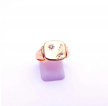 9ct Yellow Gold Square Shaped Diamond Set Gents Signet Ring