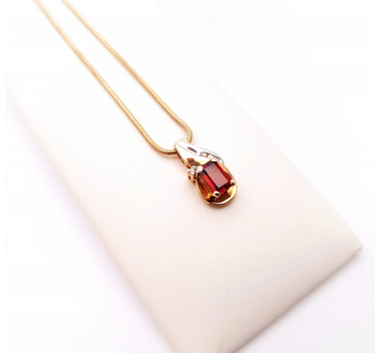 9ct yellow gold garnet and diamond two-tone pendant and chain necklace.