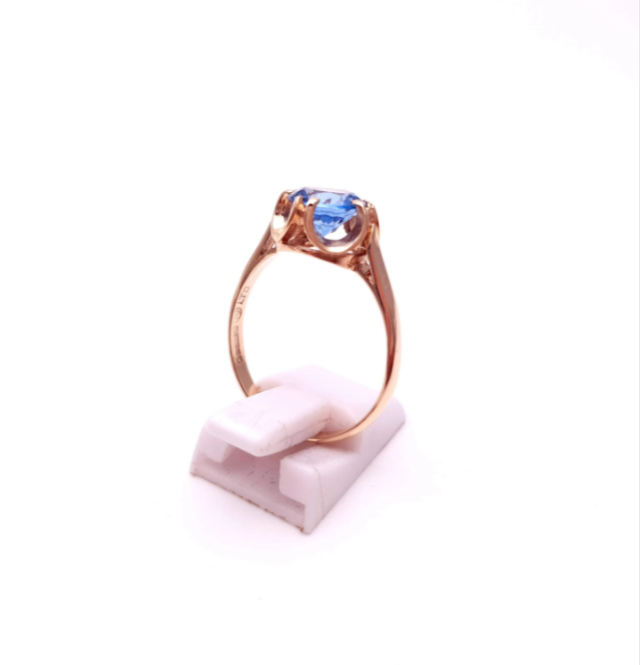 9ct Yellow Gold Bright Blue Cubic Zirconia CZ Solitaire Ring